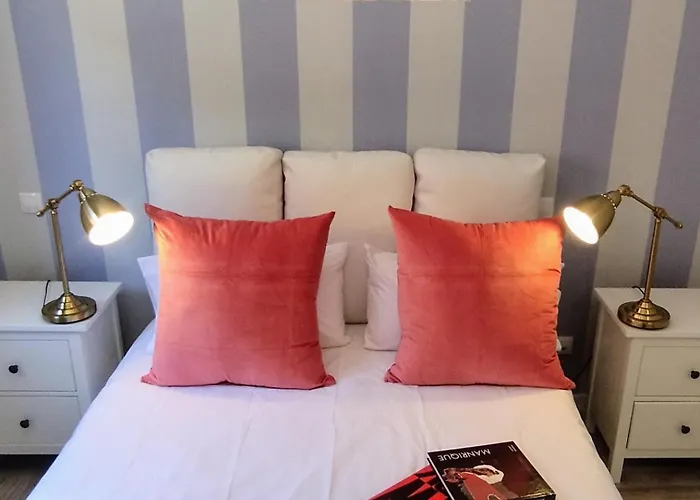 Cosy Apartment At Sardina Beach